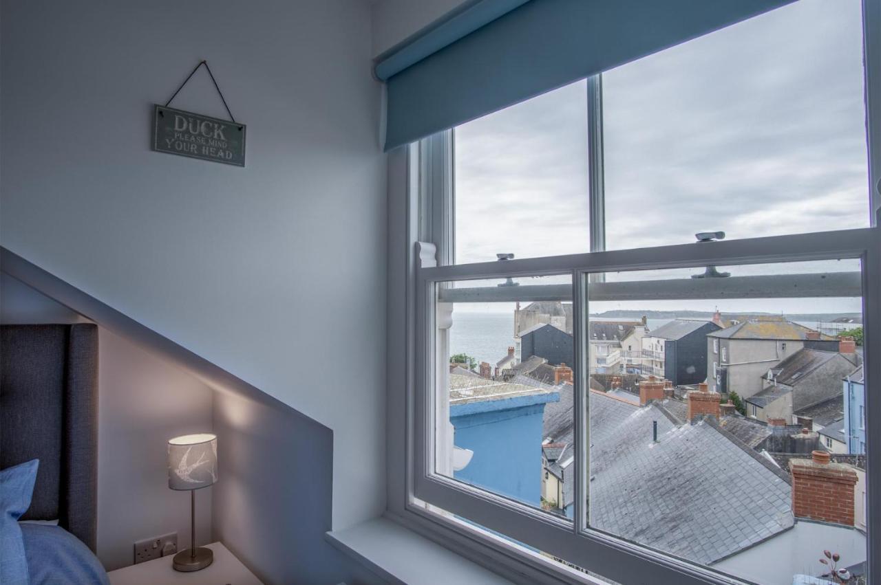 Ramsey Apartment - 2 Bedroom Apartment - Tenby Exterior photo