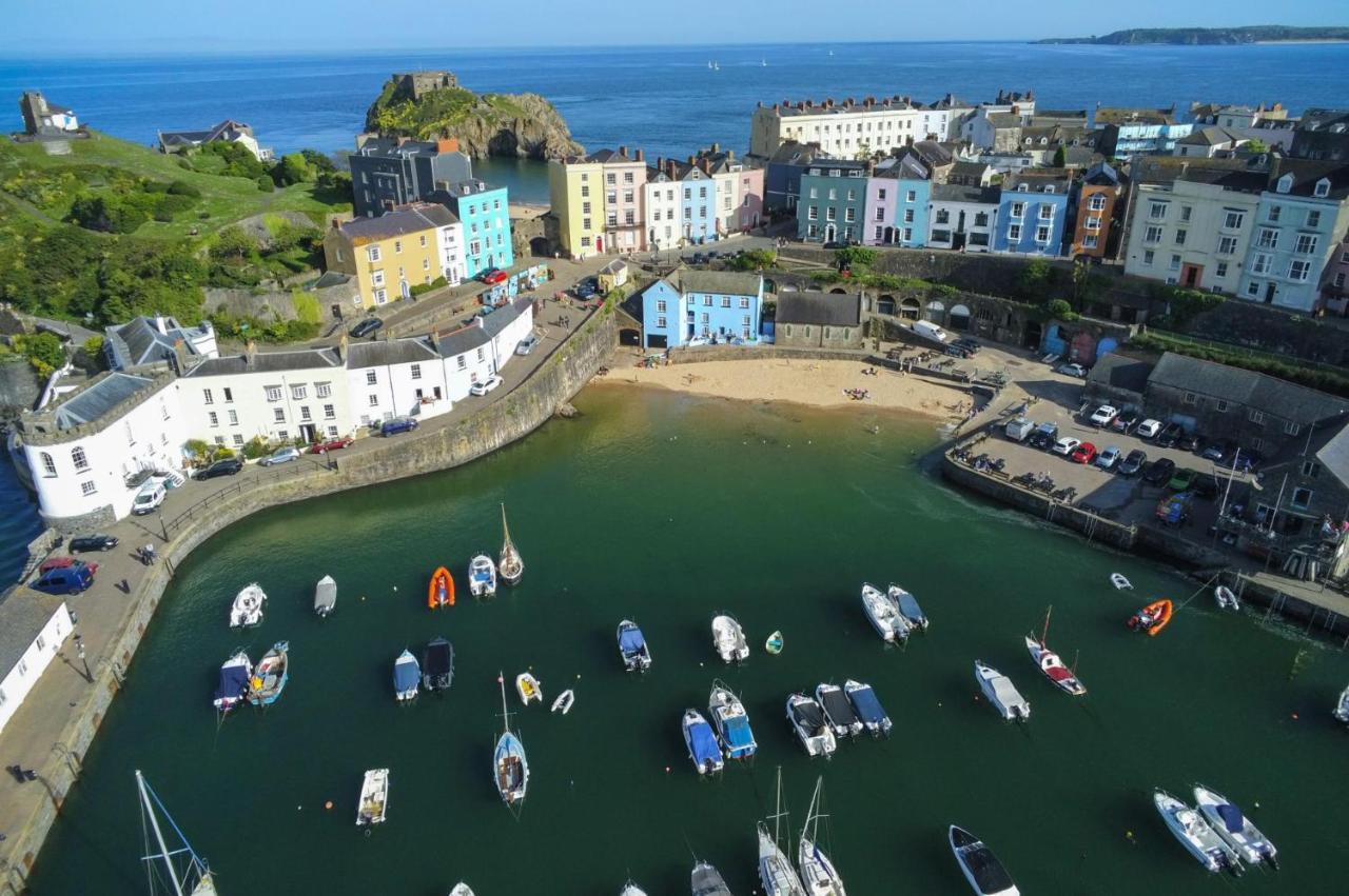 Ramsey Apartment - 2 Bedroom Apartment - Tenby Exterior photo
